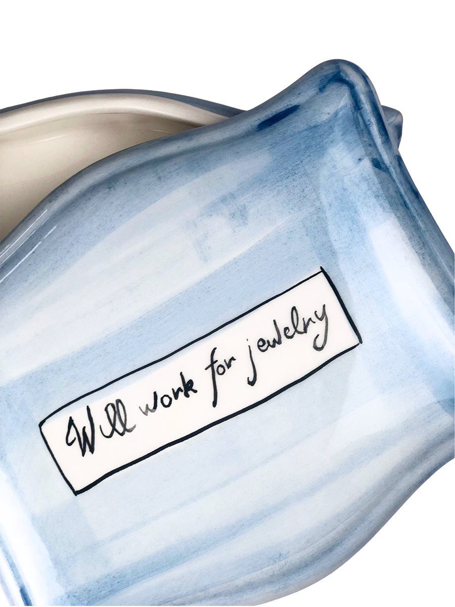 Portagioie “Will work for jewelry ”