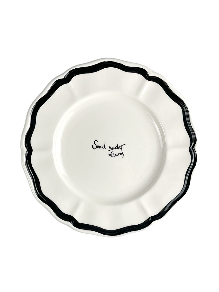 "Send N*des" Fil Rouge Plate