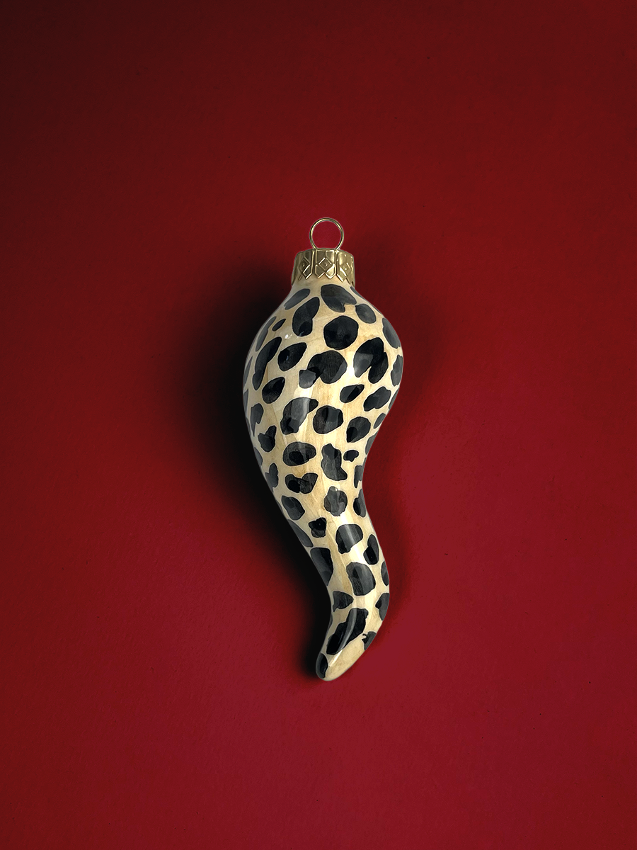 CHRISTMAS COLLECTION - Spotted Horn Ornament