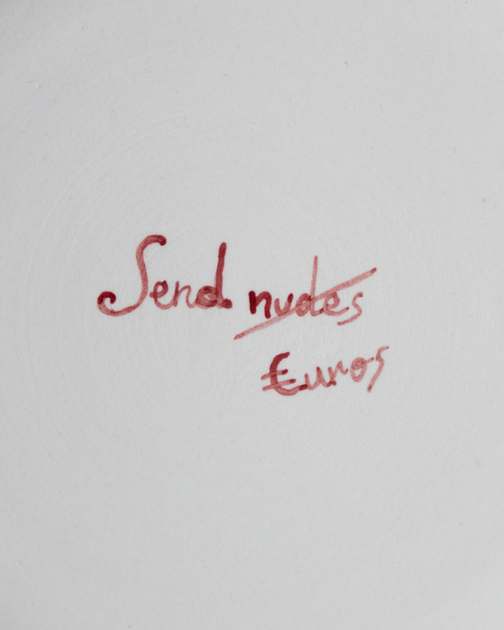 Piatto Fil Rouge "Send N*des"